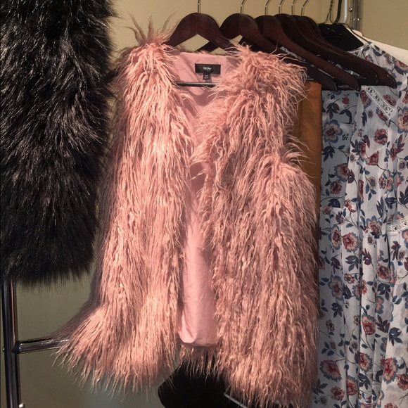 Dusty Pink shaggy fur vest