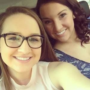 Meet your Posher, Claire