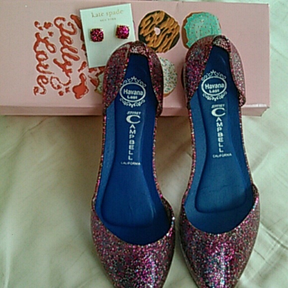 SOLD! Kate Spade Stud Earrings - Picture 3 of 3