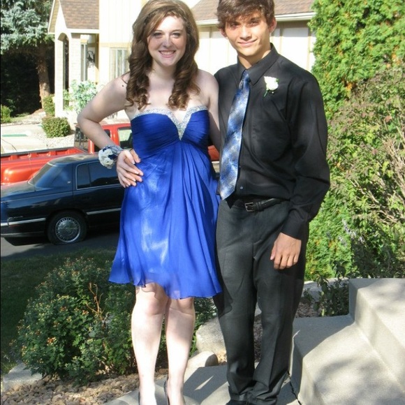 Glitz boutique mini homecoming/prom dress - Picture 4 of 4