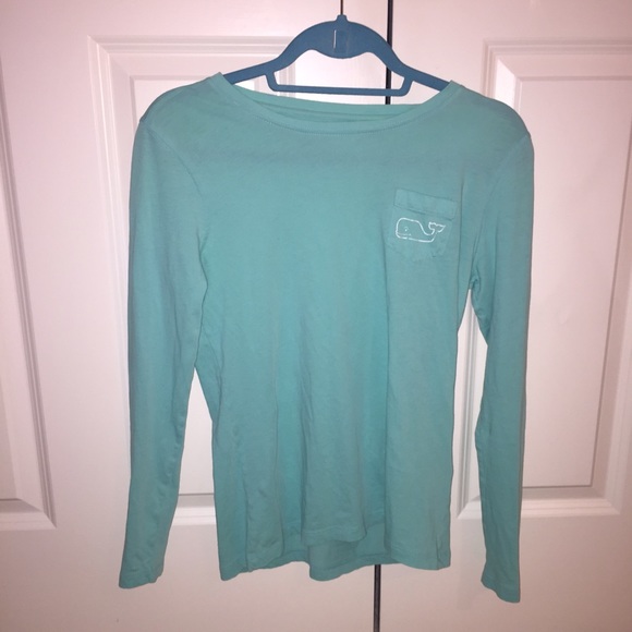 Long-Sleeve Whale Graphic Pocket Tee