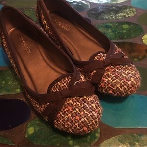 🎉LAST CHANCE🎉Seychelles kitten heels size 6