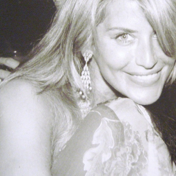 Meet your Posher, Denise - Picture 1 of 1