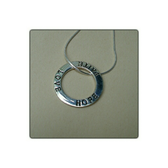STERLING SILVER LOVE, HOPE, FAITH CIRCLE NECKLACE! - Picture 3 of 6