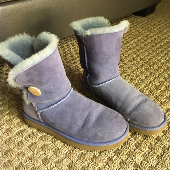 UGGS