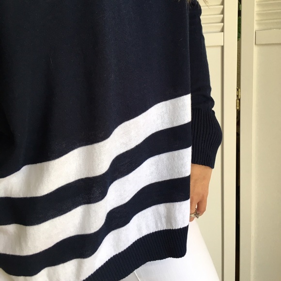 Sold• Stripe V-Neck - Picture 2 of 4