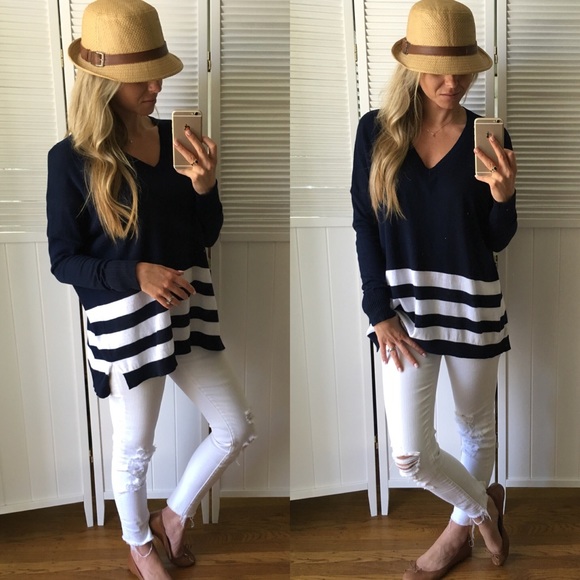 Sold• Stripe V-Neck - Picture 4 of 4