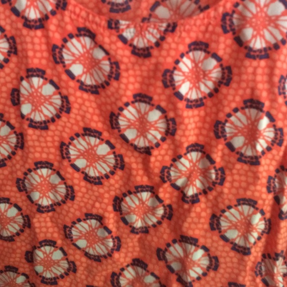 Patterned Tank Top - Picture 2 of 2
