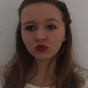 Meet your Posher, Ellee