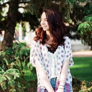 Meet your Posher, Aurora