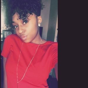 Meet your Posher, Shania