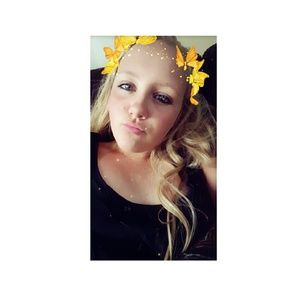 Meet your Posher, Kayla