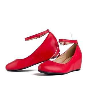 Chase and Chloe Mary Jane Ankle Strap Low Wedge