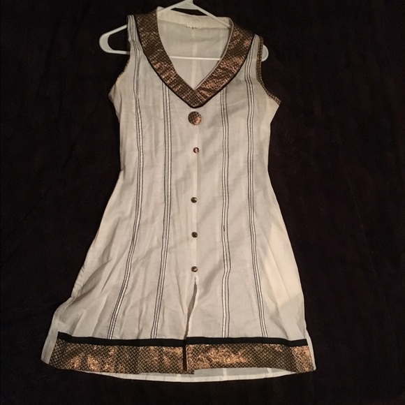 Traditional top (Kurti) & sari bundle