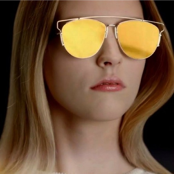 Christian Dior Sunglasses - Picture 4 of 4