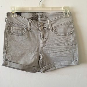 Delia*s grey shorts