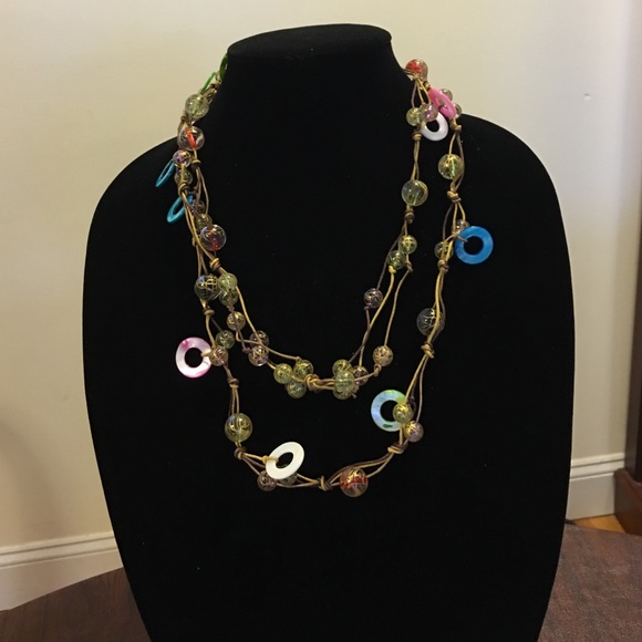 Mother of pearls necklace