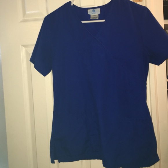 2 SB scrub top, 1 Scrub Star (all 3 size XS)