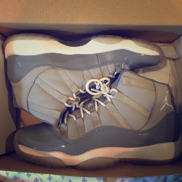 Jordan "Cool grey" 11