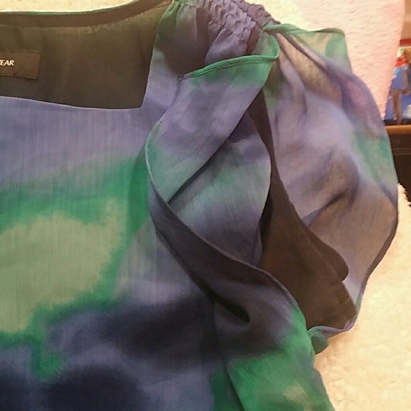 SZ S JONES WEAR SHEER BUT LINED EXCEPT SM SLEEVE - Picture 2 of 4