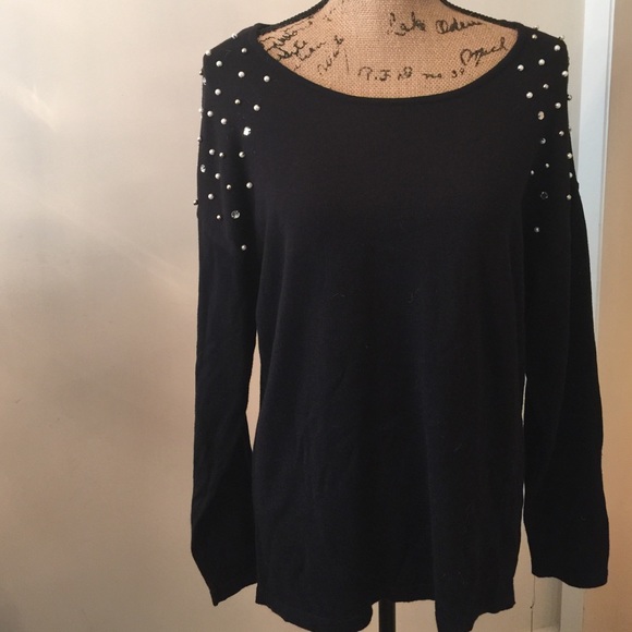 New Black Sweater with Pearl and Rhinestone
