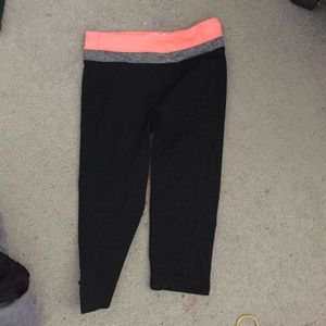 crop leggings