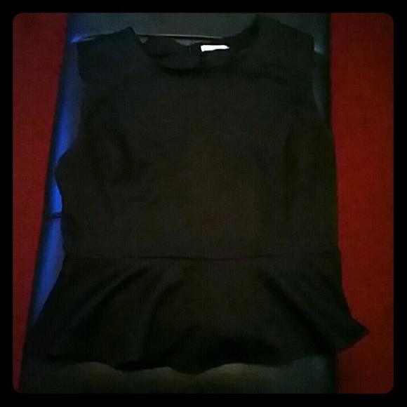 Black Peplum w/Zipper back and belt loop