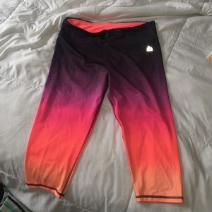 Workout capris