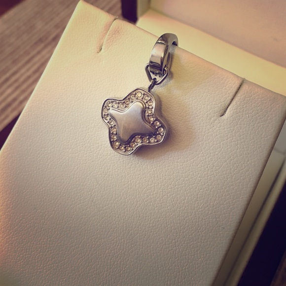 Fossil - Charm - Picture 1 of 1