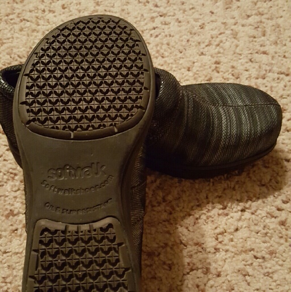 Nursing clogs - Picture 2 of 4