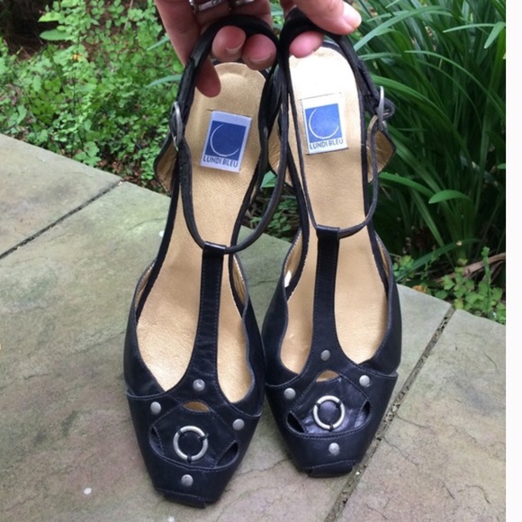 lundi bleu shoes