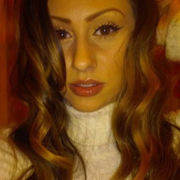 Meet your Posher, Ashley - Picture 1 of 1