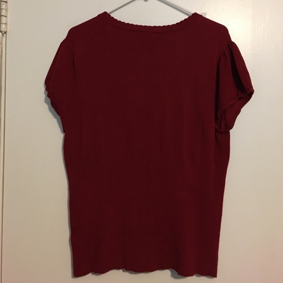 Cute Top - Picture 3 of 3