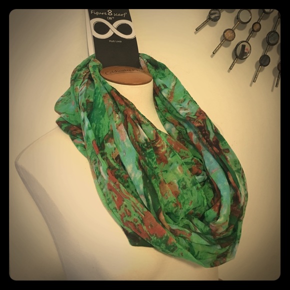 Multi loop infinity scarf - Picture 1 of 4