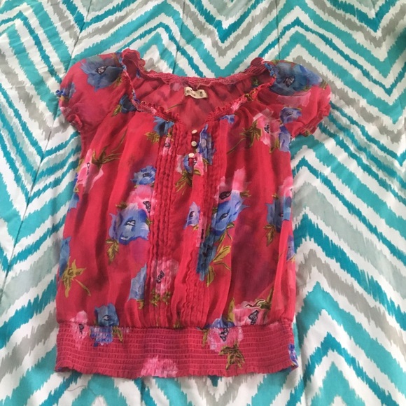 Hollister Pink/Red Button Blouse ❤️💗