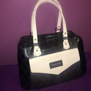 Mary Kay Bag (includes organizer caddy)