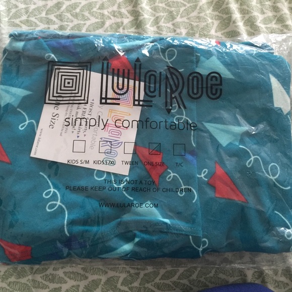 LulaRoe OS Airplane Leggings