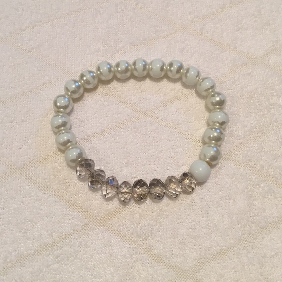 Pearl and Beaded Bracelet