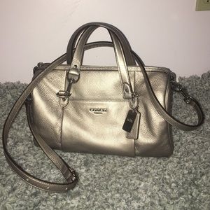 Coach medium duffle-shaped tote purse
