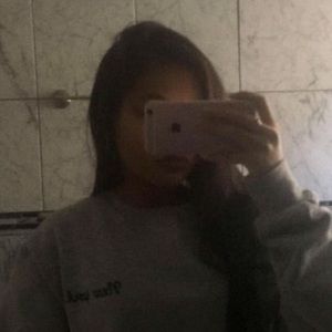 Meet your Posher, Kaitlyn