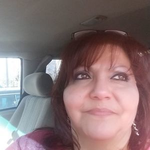 Meet your Posher, Maxine