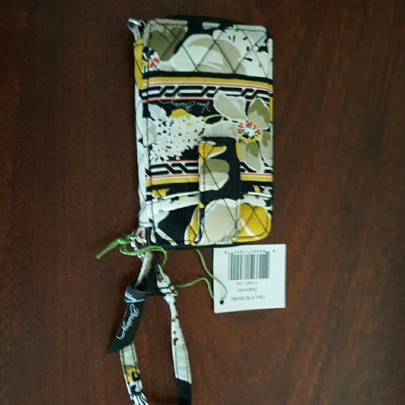 Vera Bradley Handbags - NEW Vera Bradley Dogwood Carry It All Wristlet
