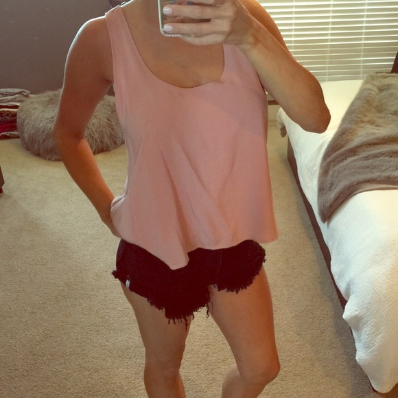 Nordstrom Rose Tank with Heart Cut-Out on Back! 💖