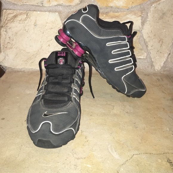 Nike Shocks; size 9