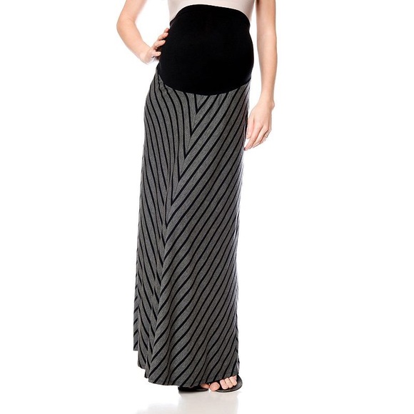 SOlLD OUT Plus Size Oh Baby Maternity Skirt - Picture 5 of 5