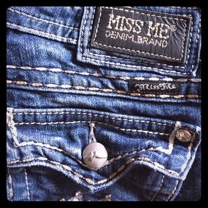 Buckle- Miss Me Jeans