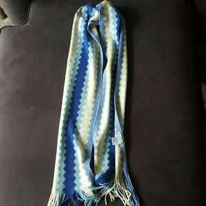 NY&CO scarf