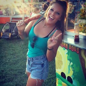 Meet your Posher, Cierra