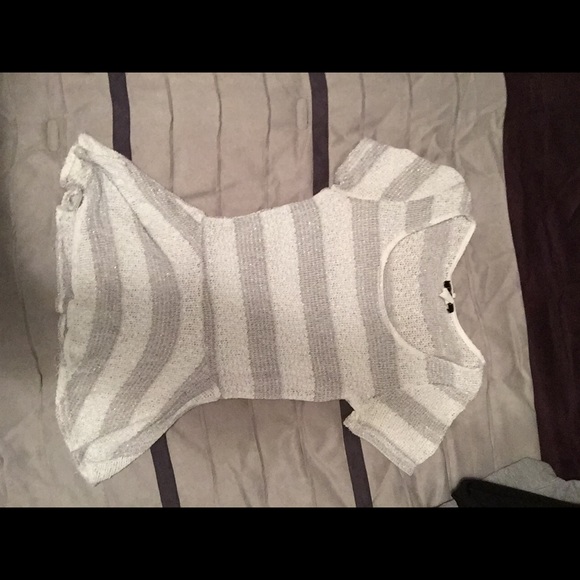 Knitted shirt