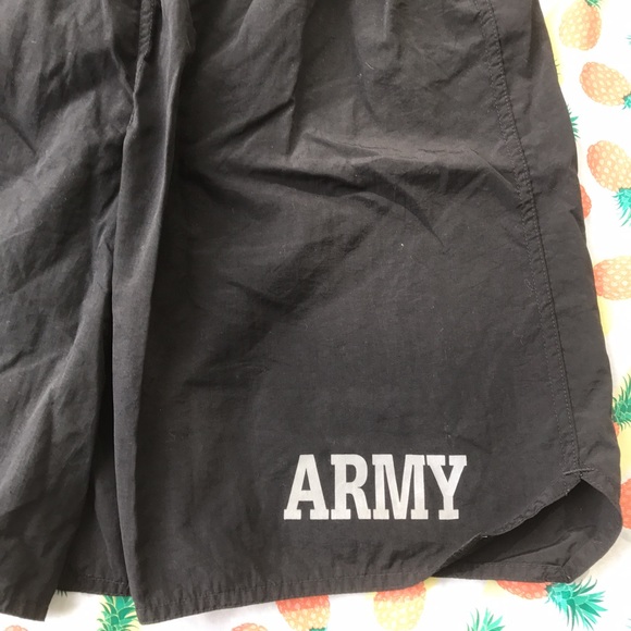 ☀️ Black Army Shorts - Picture 2 of 4